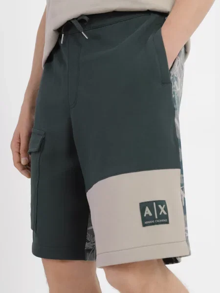 Armani Exchange Шорти повсякденні зелений