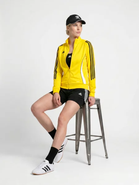 Top Adidas alergare galben