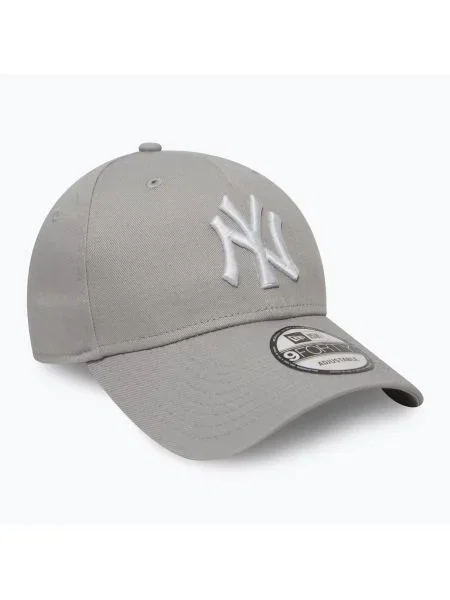 New Era League Essential New York Yankees шапка сива