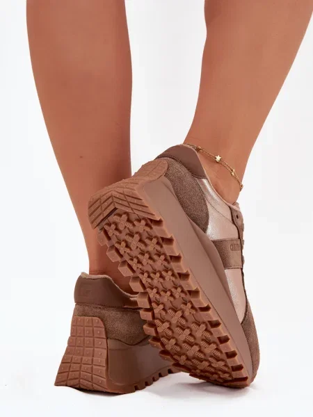 Izoliran superge Big Star Shoes s platformo bela