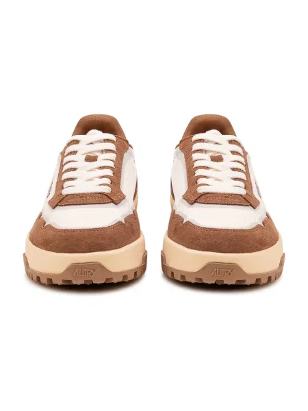 Sneakersy Autry zamszowe białe
