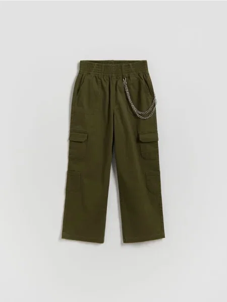 Reserved Штани карго з ланцюжком зелений