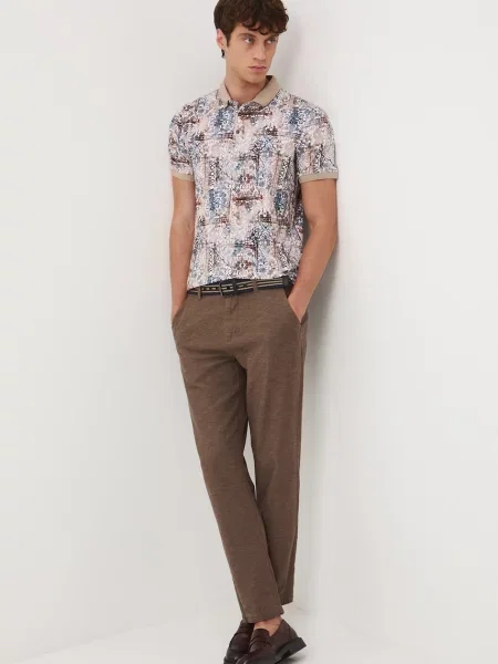 Тениска с яка Medicine бежово