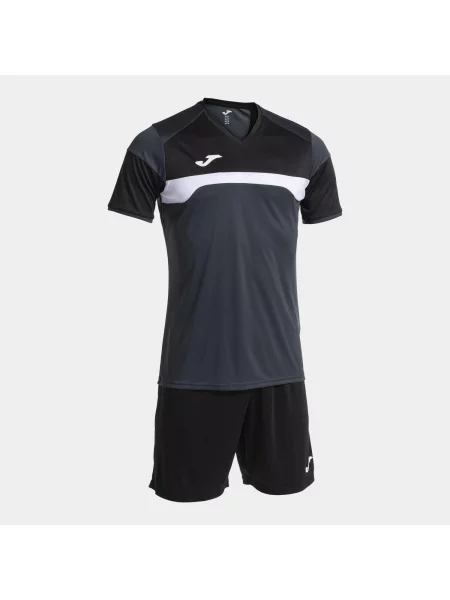 Zestaw koszulka i spodenki Joma Danubio III czarna