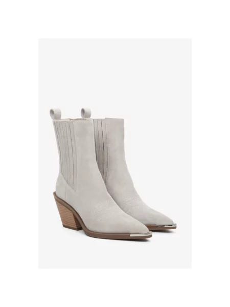 Замшевые сапоги Estro серые