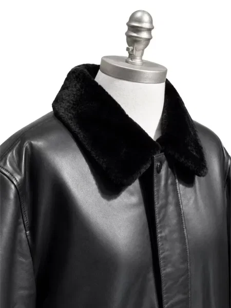 Gulerat geanta de piele Poche Paris negru