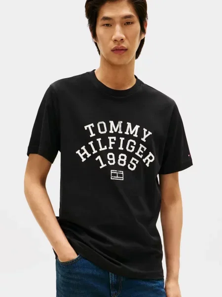 Футболка Tommy Hilfiger чорна
