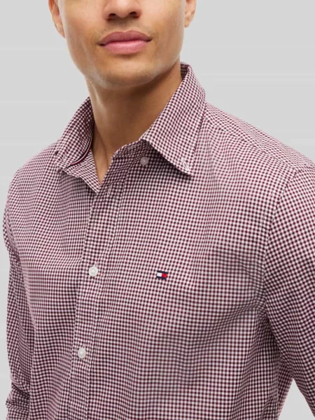 Koszula casualowa o kroju regular fit z wyhaftowanym logo Tommy Hilfiger