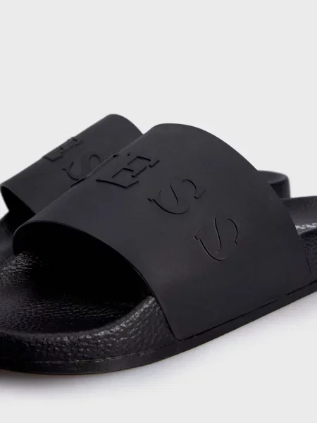 Шльопанці Guess чорні