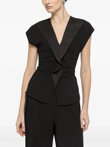 Bluză Nissa cu volane din crep negru