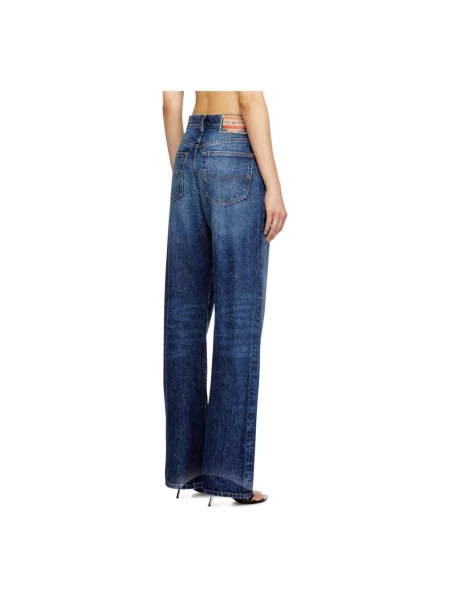 Jeansy Diesel niebieskie