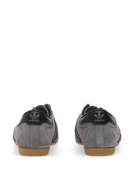 Krótka graficzny koszulka Adidas Campus z perforacją szara