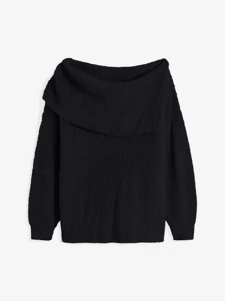 Sweter z asymetrycznym dekoltem off-shoulder czarny