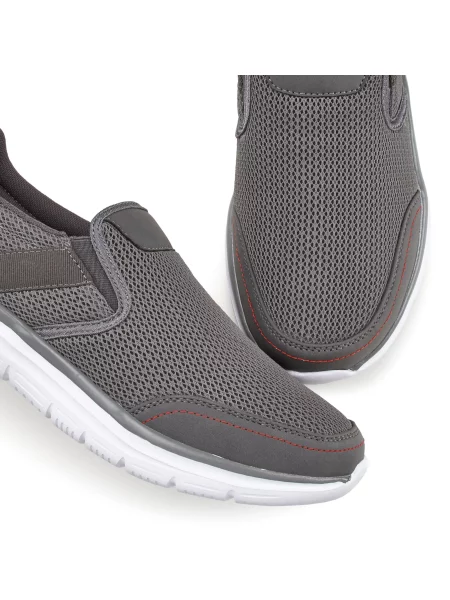 Authentic Le Jogger Teniși închis gri