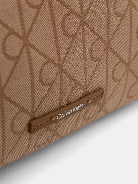 Calvin Klein Táska Emblem Jacquard Barna bézs