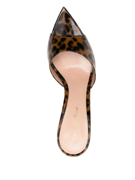 Sandale Gianvito Rossi din piele maro
