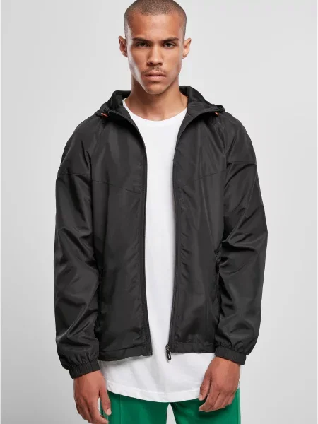 Ветровка Urban Classics черно