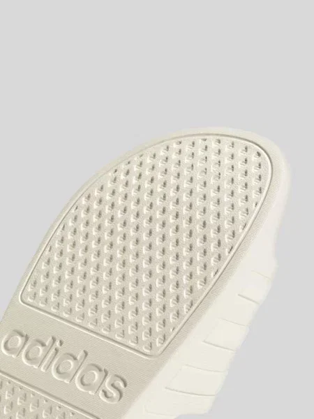 Klapki adilette Aqua białe