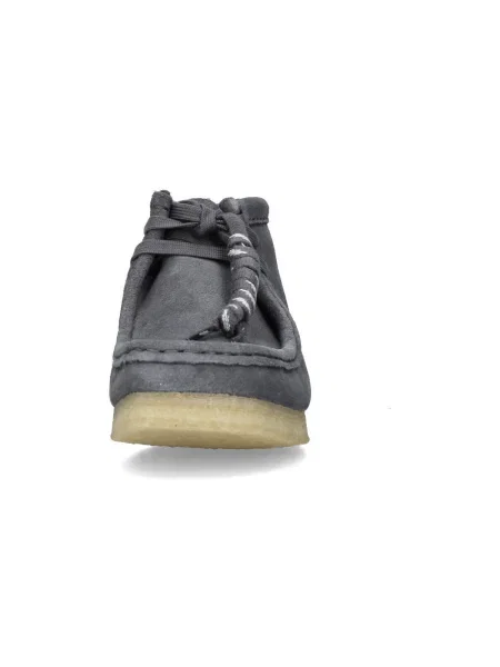 Pantofi Clarks gri