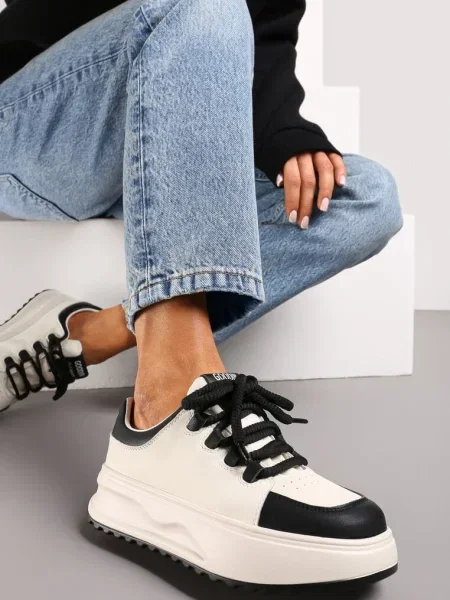 Sneakers Albi-Negri din Piele Naturală cu Platformă și Șireturi Late Talthea alb