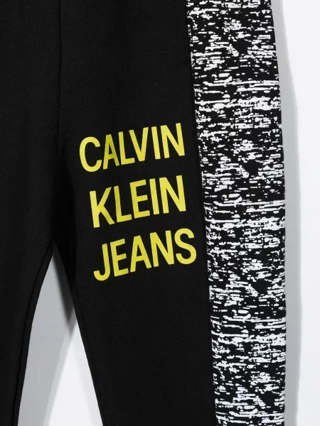 Spodnie dresowe dziecięce Calvin Klein czarne