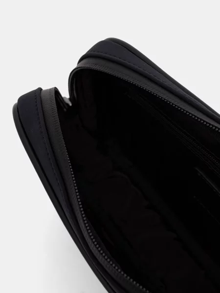 Emporio Armani Övtáska kék