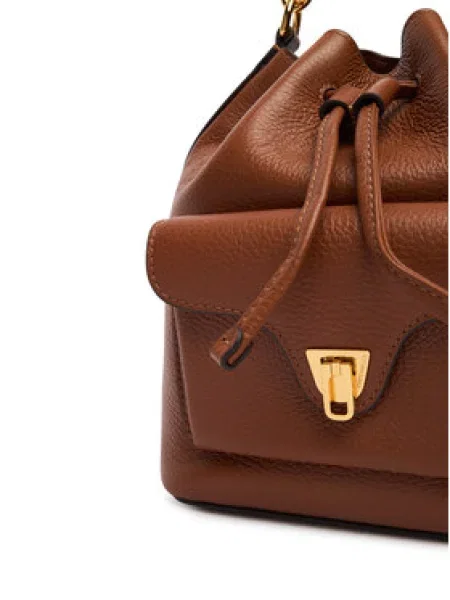 Guess Táska TFK Coccinelle Beat Generatio E1 TFK 23 03 01 barna