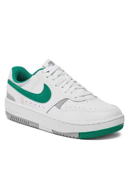 Ilgaauliai batai Nike balta