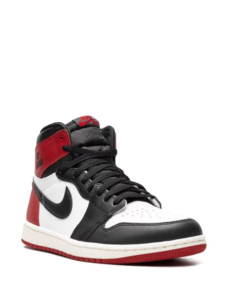 Маратонки Jordan Air Jordan 1 черно