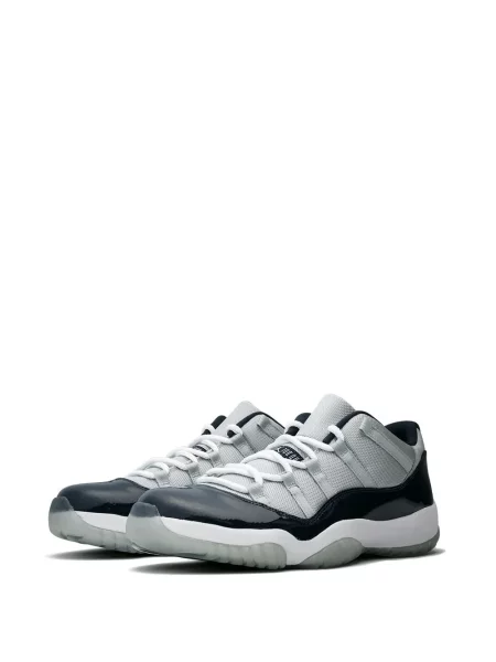 Retro stiliaus sportbačiai Jordan 11 Retro pilka