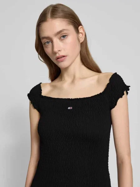 Sukienka mini o kroju bodycon z dekoltem carmen Tommy Jeans czarna