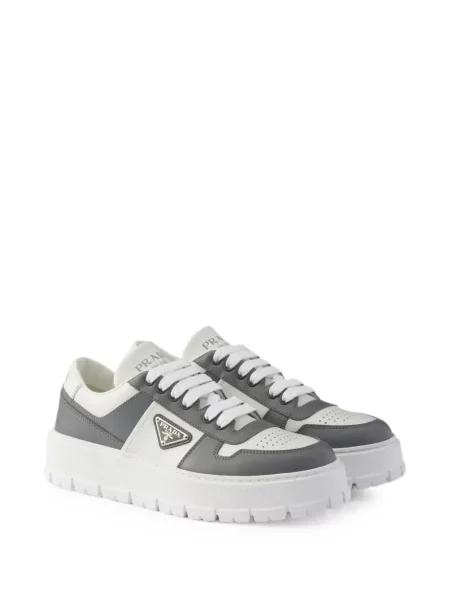 Bőr sneaker Prada fehér