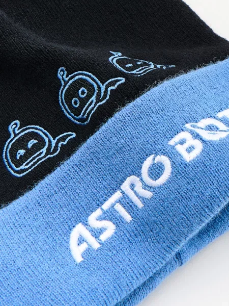 Reserved Шапка Astro Bot з віскозою чорний