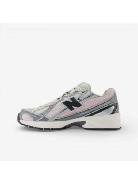 Pantofi New Balance roz