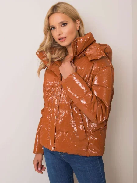Geacă Fashionhunters maro