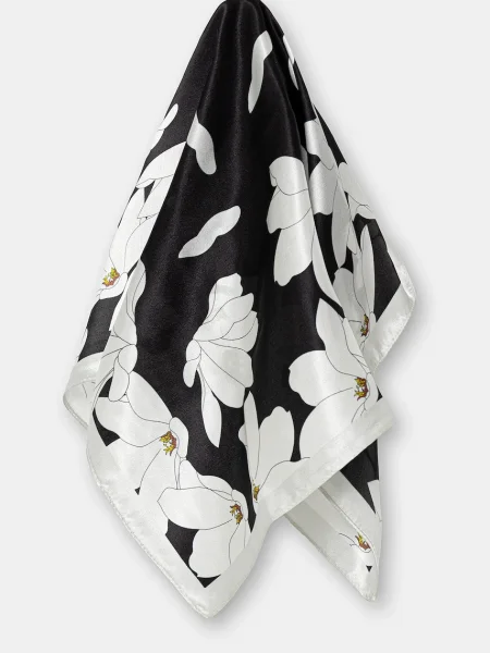 Svilena marama Answear Lab za žene s uzorkom crna