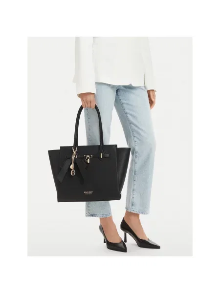 Nine West Táska fekete