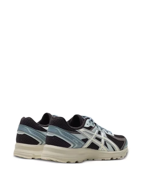 Sneakerși Asics maro
