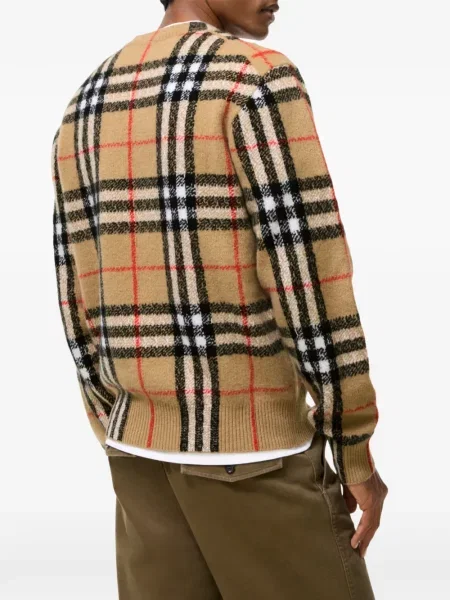Pulover Burberry din cașmir în carouri