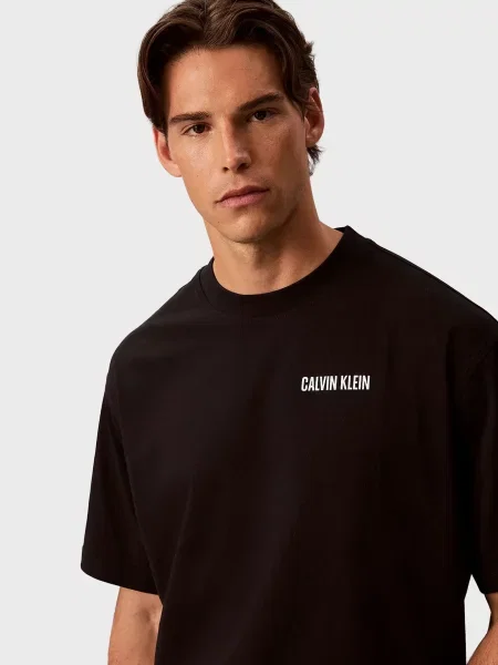 Футболка Calvin Klein чорна