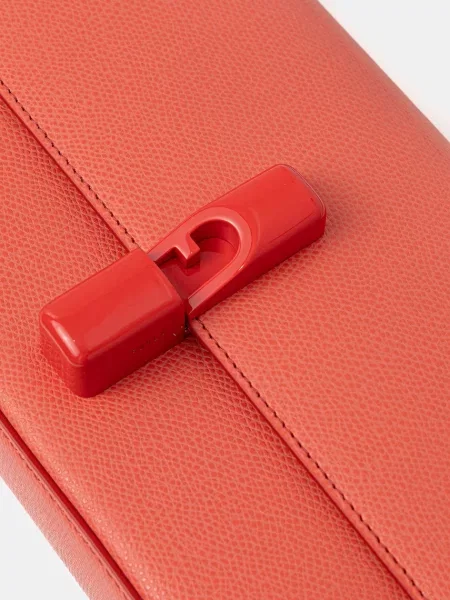 Кожаная сумка через плечо Furla