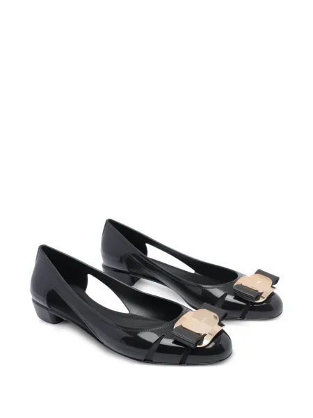 Balerini Ferragamo din piele negru
