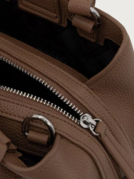 Кожаная сумка через плечо Armani Exchange