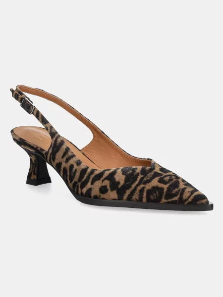 Salonarji iz semiša Billi Bi rjava