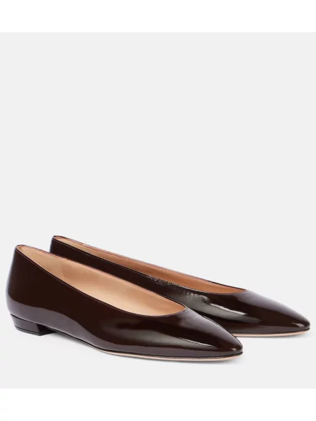 Balerini Gianvito Rossi din piele de lac bordo