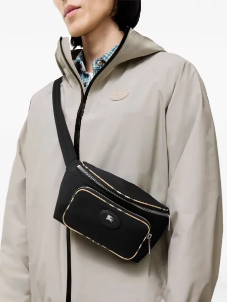 Cu centură curea Burberry în carouri negru