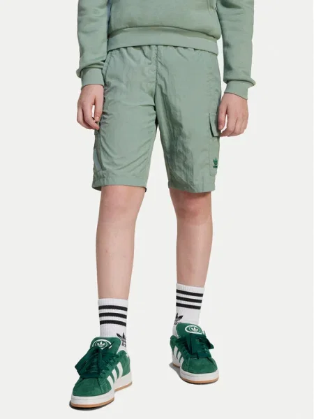 Adidas Pantaloni scurți sport Cargo verde