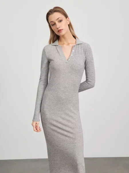 Сукня міді з розрізом сірий