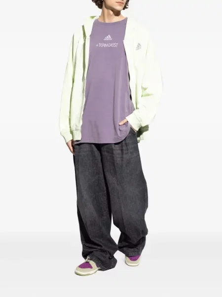 Tricou Adidas din piele de căprioară cu model floral lung maro