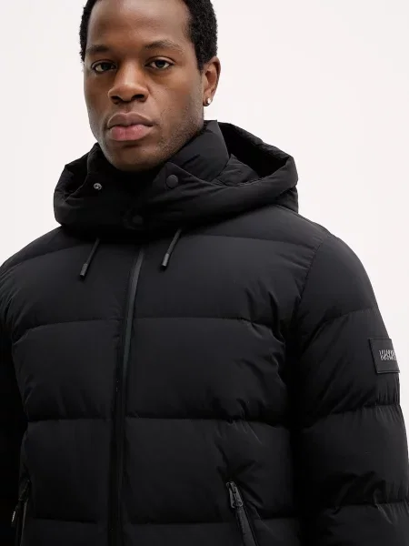 Лыжи пуховик Mackage черный